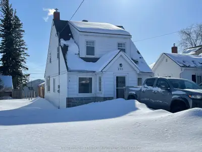 246 Mccamus Avenue, Temiskaming Shores, On P0j 1p0