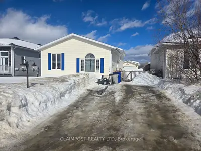 1266 Park Avenue, Timmins, On P4r 1l8