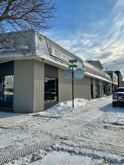 20 Circle Street, Kapuskasing, On P5n 1t4