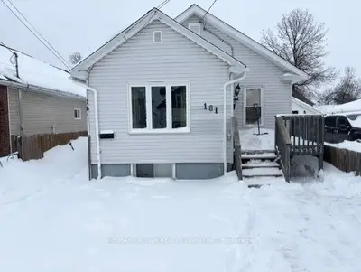 181 Maple Street S, Timmins, ON P4N 1Y8