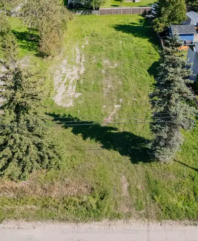 52 Brunelle Road S, Kapuskasing, On P5n 2t4