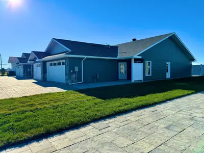 18 Golf Street, Kapuskasing, On P5n 3j6