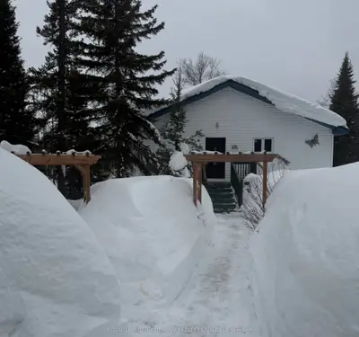 1143 Douglas Road N, Iroquois Falls, On P0k 1g0