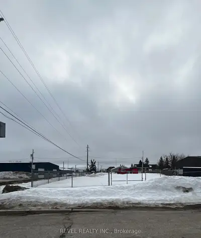 18 Fifth Street, Cochrane, On P0l 1c0
