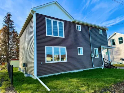 177 Elaine Avenue, Smooth Rock Falls, On P0l 2b0