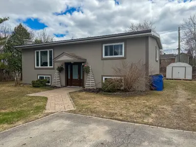 494 Amwell Street, Temiskaming Shores, On P0j 1k0