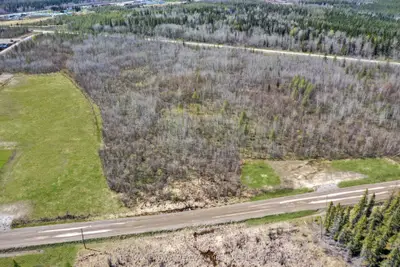 69 Clear Lake Road N, Kapuskasing, On P5n 2x7