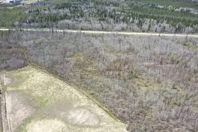 69 Clear Lake Road N, Kapuskasing, On P5n 2x7
