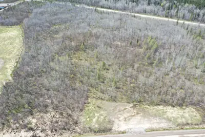73 Clear Lake Road N, Kapuskasing, On P5n 2x7