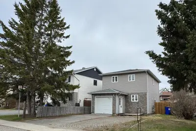 1026 Michener Boulevard, Timmins, On P0n 1k0