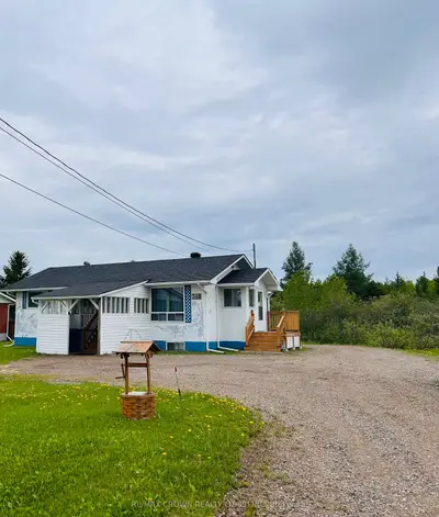 Detached in Kapuskasing