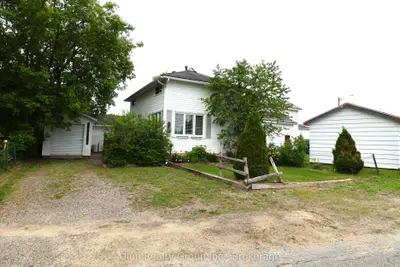 Detached in Kirkland Lake