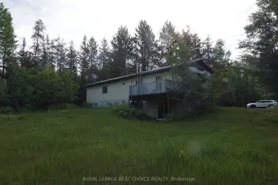 918008-918012 Portage Bay Road, Coleman, On P0j 1c0