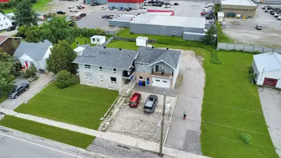 Fourplex in Hearst