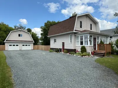 221 Fifth Avenue, Cochrane, On P0l 1c0