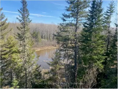 Pcl 10742 Mcgarry, Timiskaming, On P0k 1x0