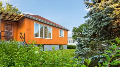 706 Prince Street, Hearst, On P0l 1n0