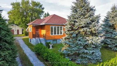 706 Prince Street, Hearst, On P0l 1n0