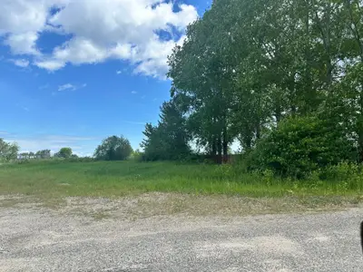 96 Second Avenue, Smooth Rock Falls, On P0l 2b0