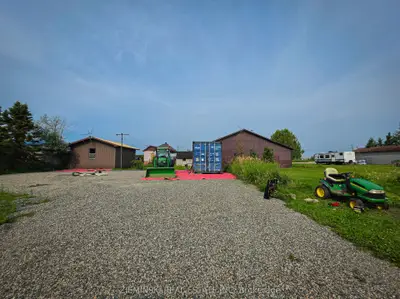 62 Edward Street, Iroquois Falls, On P0k 1e0