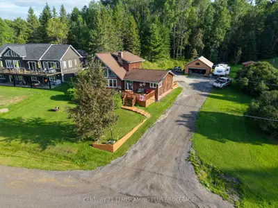65 Lakeshore Avenue, Englehart, On P0j 1b0