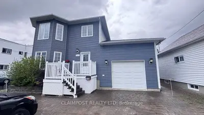 Detached in Timmins