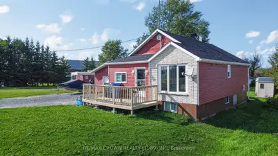 104 Maxime Brisson Road, Mattice-val Cote, On P0l 2e0