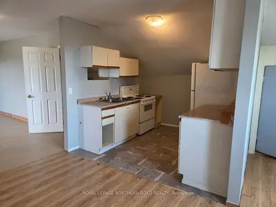113 Tenth Avenue, Armstrong, On P0j 1e0