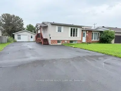16 Mateev Avenue, Kapuskasing, On P5n 3e5