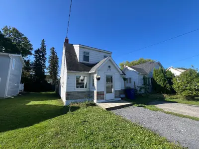 246 Mccamus Avenue, Temiskaming Shores, On P0j 1p0