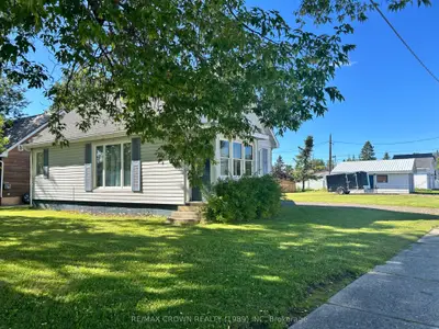 85 Dominion Avenue, Kapuskasing, On P5n 1p3