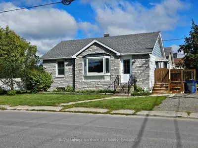 184 May Street, Temiskaming Shores, On P0j 1p0