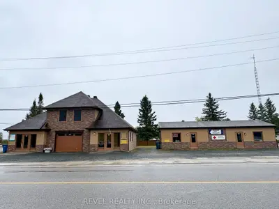 22 Fifth Avenue, Cochrane, On P0l 1c0