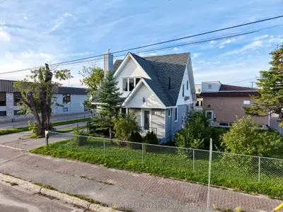 900 Prince Street, Hearst, On P0l 1n0