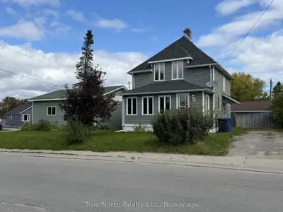 2 Sheppard Street, Kapuskasing, On P5n 1v8