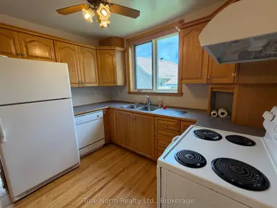 2 Sheppard Street, Kapuskasing, On P5n 1v8