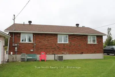 286 Government Road N, Kapuskasing, On P5n 2x3