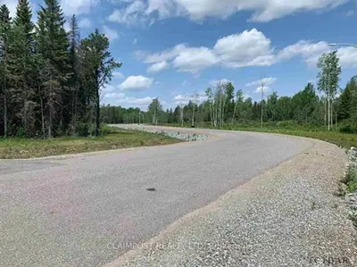 43 Abbey Lane, Timmins, On P4n 7c2