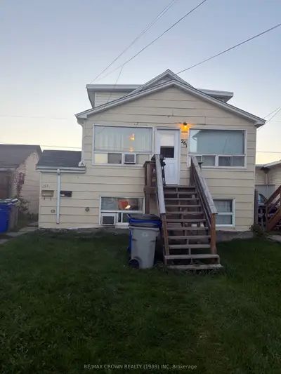 261 N Elm Street N Main & Basement, Timmins, On P4n 6b1