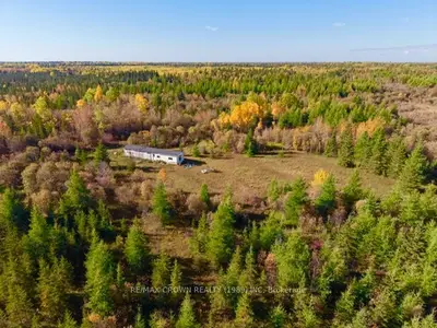 Lt 2 Devitt Township, Mattice-val Cote, On P0l 1t0
