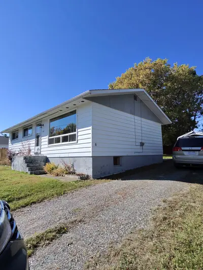 228 Meridian Avenue, Temiskaming Shores, On P0j 1k0