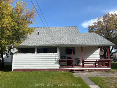 107 Fifteenth Avenue, Cochrane, On P0l 1c0