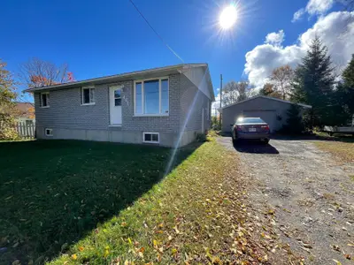 401 Lakeview Avenue S, Temiskaming Shores, On P0j 1r0