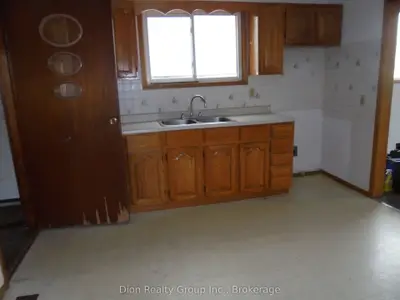 24 Mckelvie Avenue, Kirkland Lake, On P2n 2k4