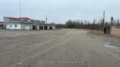 1 655 Highway, Cochrane, On P0l 2b0