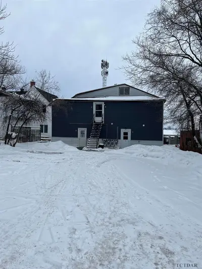 18 Paget Street, Temiskaming Shores, On P0j 1p0