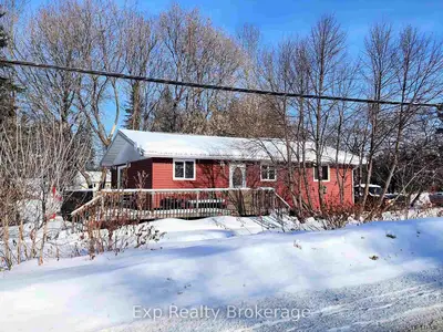30 Bay Street, Englehart, On P0j 1b0