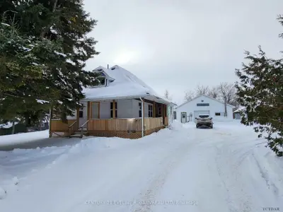 83 Howie Street, Englehart, On P0j 1b0