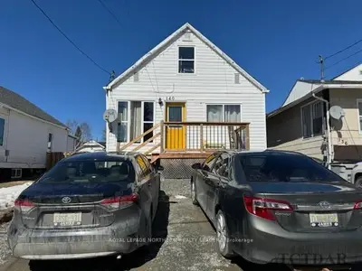 140 Floral Avenue, Timmins, On P4n 5m8