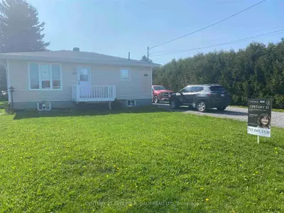 125 Cross Lake Road, Temiskaming Shores, On P0j 1r0